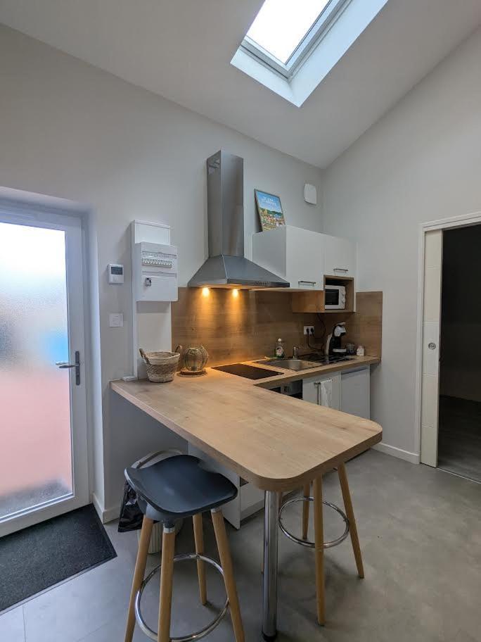 Le Boheme, Sauna & Spa Riorges Exteriér fotografie